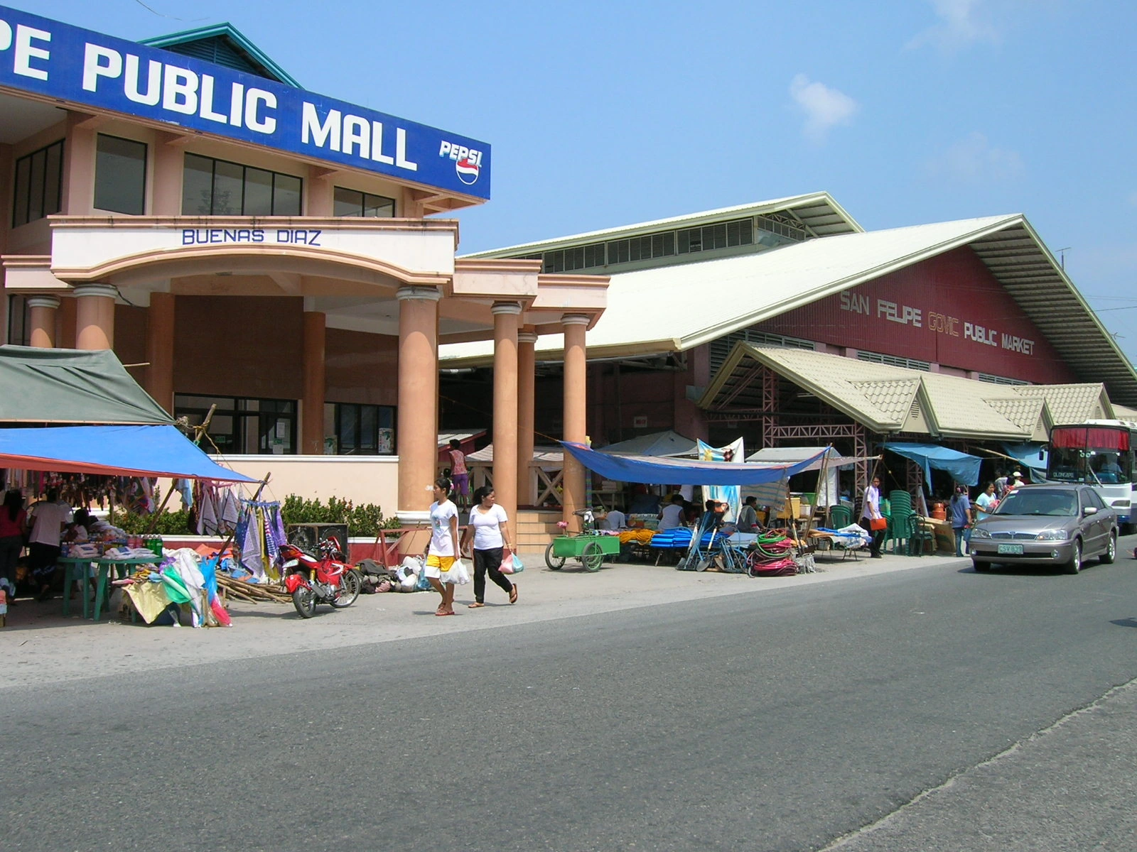 Liwliwa Image San Felipe Market
